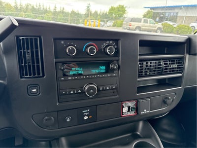 2026 Chevrolet Express Cutaway 3500 1WT