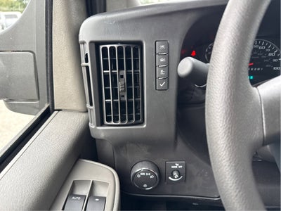 2026 Chevrolet Express Cutaway 3500 1WT