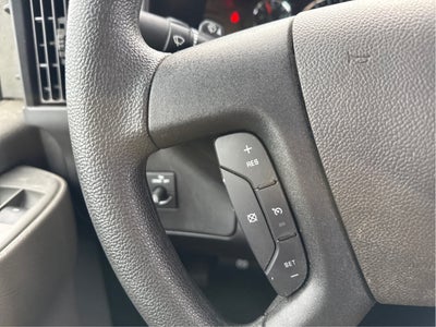 2025 Chevrolet Express Cutaway 3500 1WT