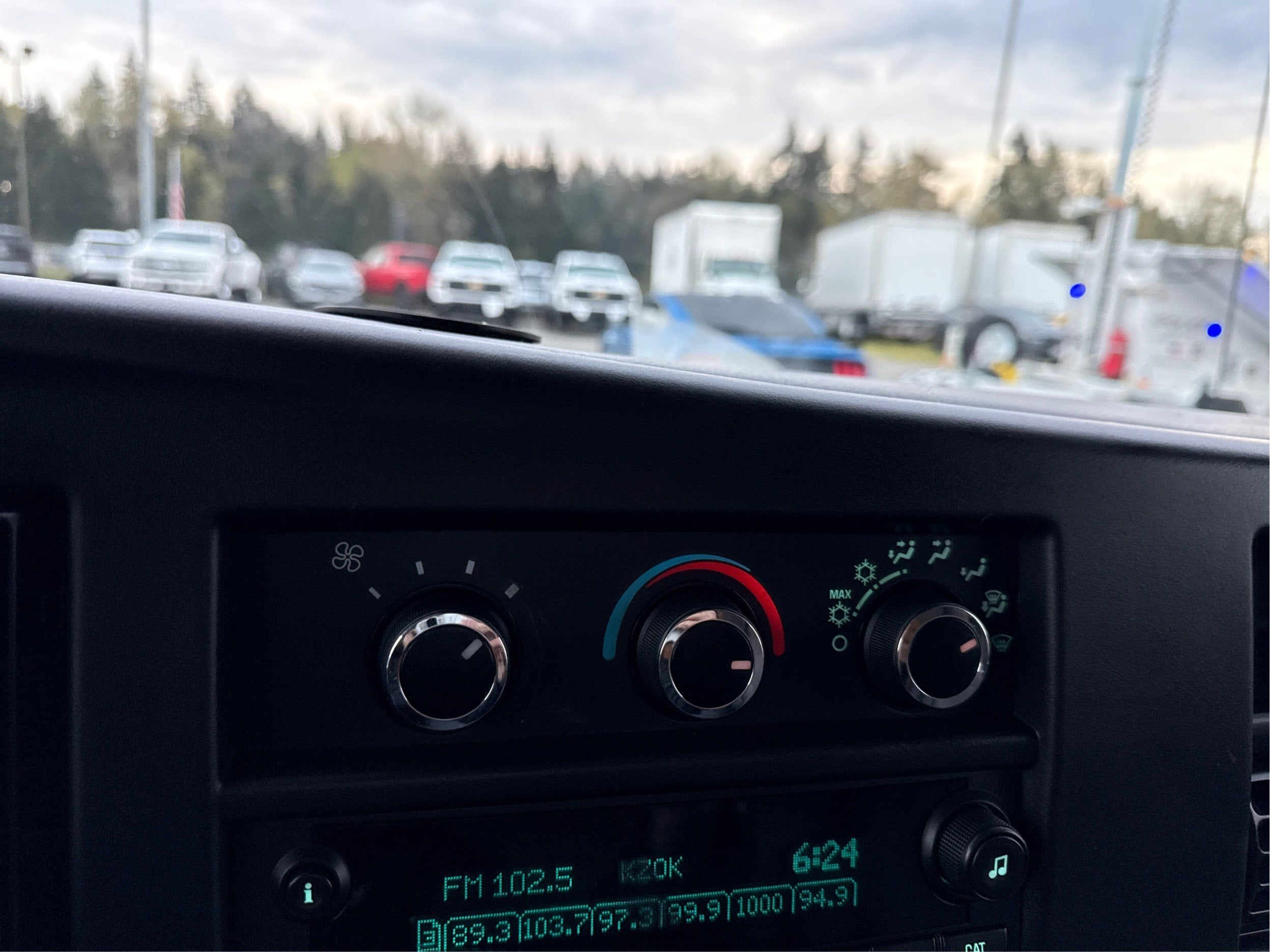 2018 Chevrolet Express Cutaway 3500 Work Van