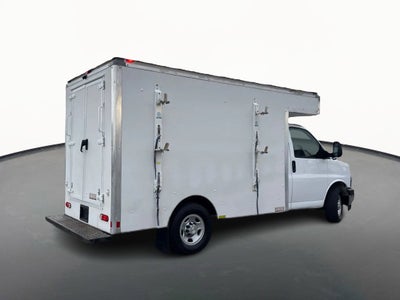 2018 Chevrolet Express Cutaway 3500 Work Van