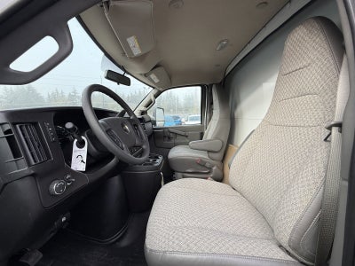 2024 Chevrolet Express Cutaway 3500 1WT