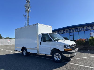2024 Chevrolet Express Cutaway 3500 1WT