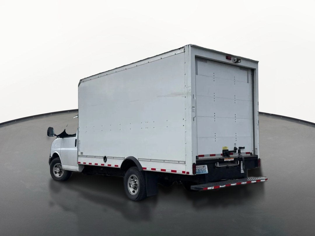 2021 Chevrolet Express Cutaway 3500 Work Van