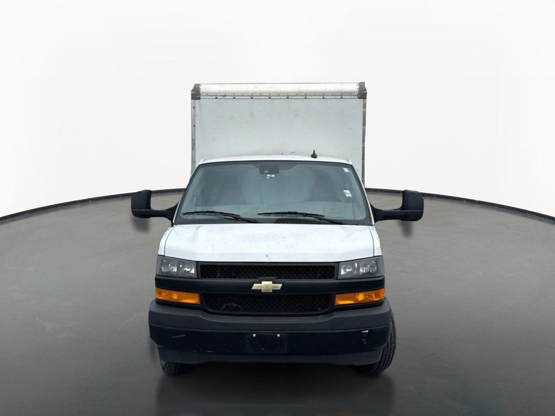 2021 Chevrolet Express Cutaway 3500 Work Van