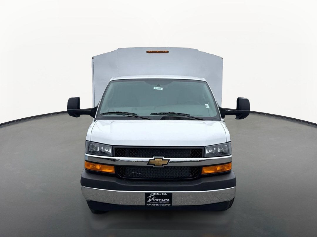2026 Chevrolet Express Cutaway 3500 1WT