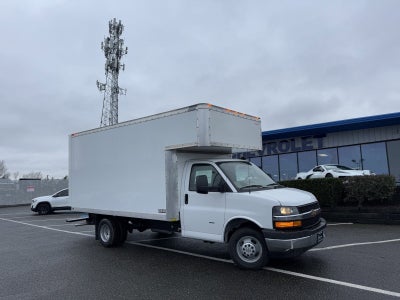 2024 Chevrolet Express Cutaway 3500 1WT