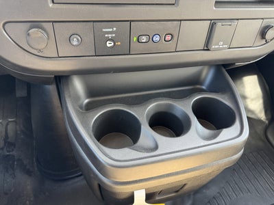 2024 Chevrolet Express Cutaway 3500 1WT