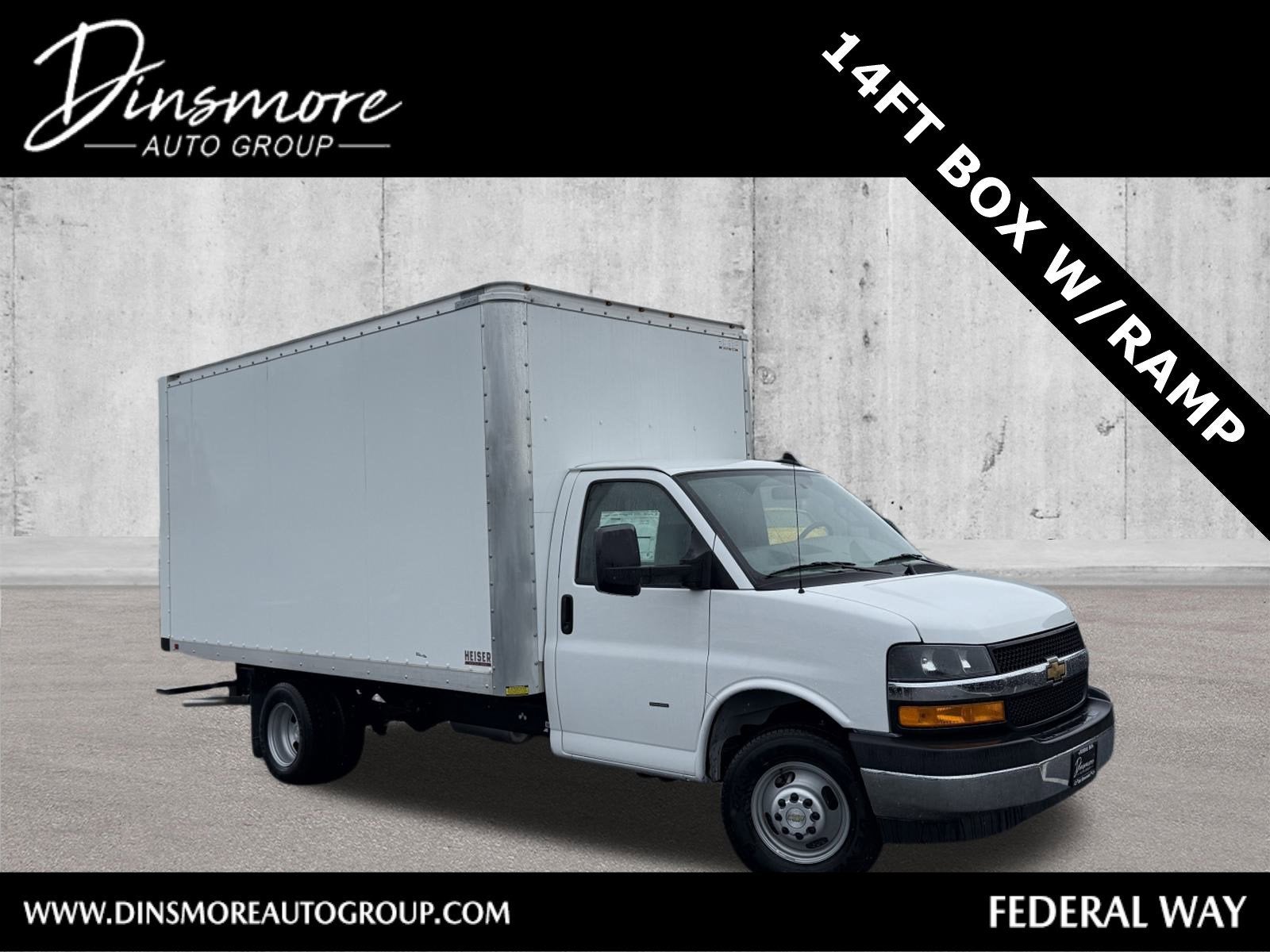 2024 Chevrolet Express Cutaway 3500 1WT