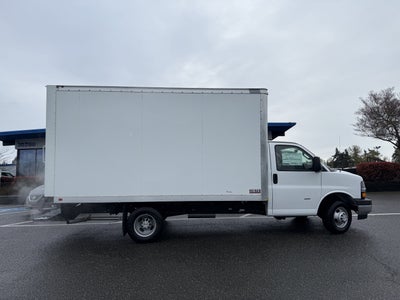2024 Chevrolet Express Cutaway 3500 1WT