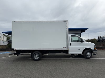 2024 Chevrolet Express Cutaway 3500 1WT