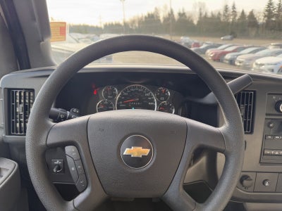 2024 Chevrolet Express Cutaway 3500 1WT