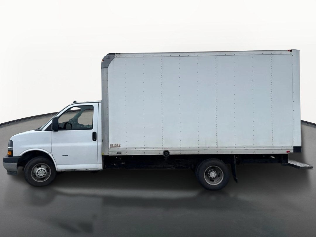 2020 Chevrolet Express Cutaway 3500 Work Van