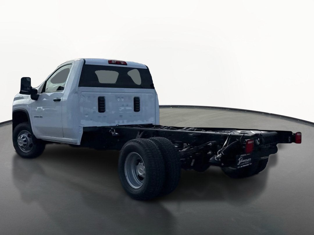 2026 Chevrolet Silverado 3500 HD Chassis Cab Work Truck