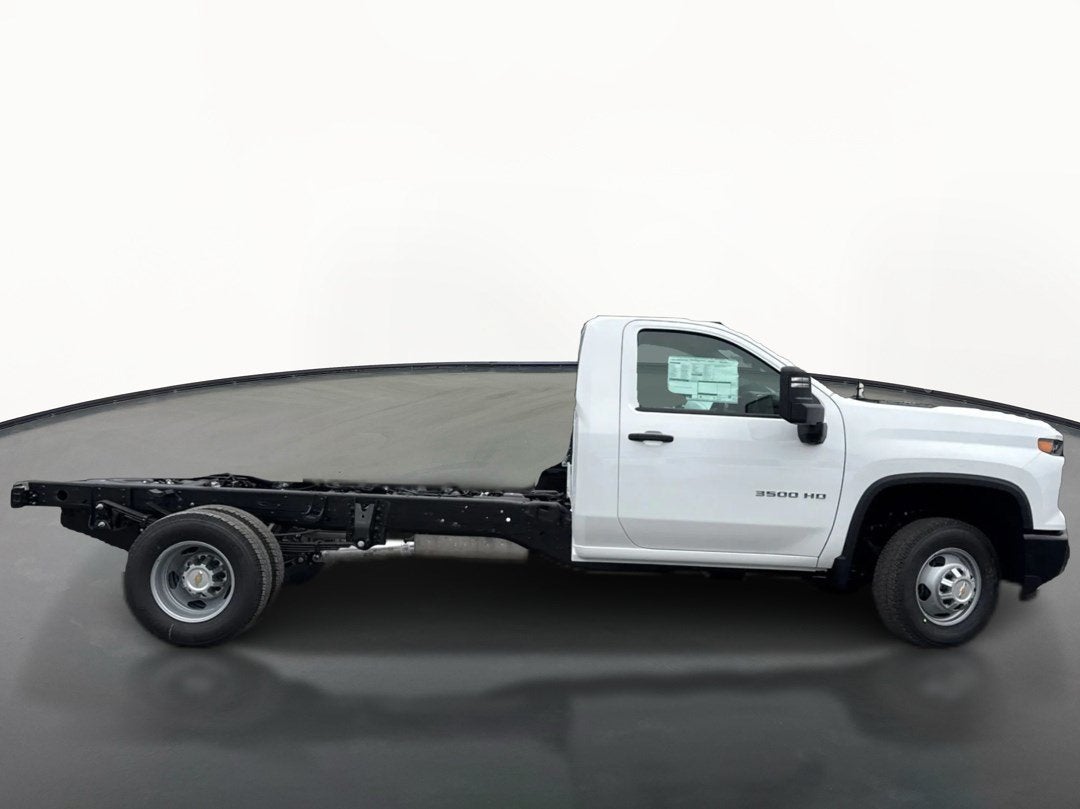 2026 Chevrolet Silverado 3500 HD Chassis Cab Work Truck