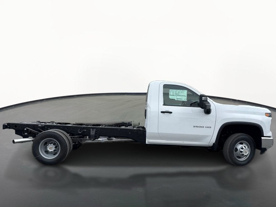 2026 Chevrolet Silverado 3500 HD Chassis Cab Work Truck