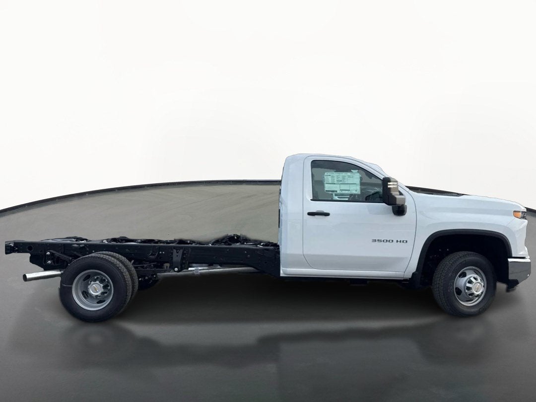 2026 Chevrolet Silverado 3500 HD Chassis Cab Work Truck