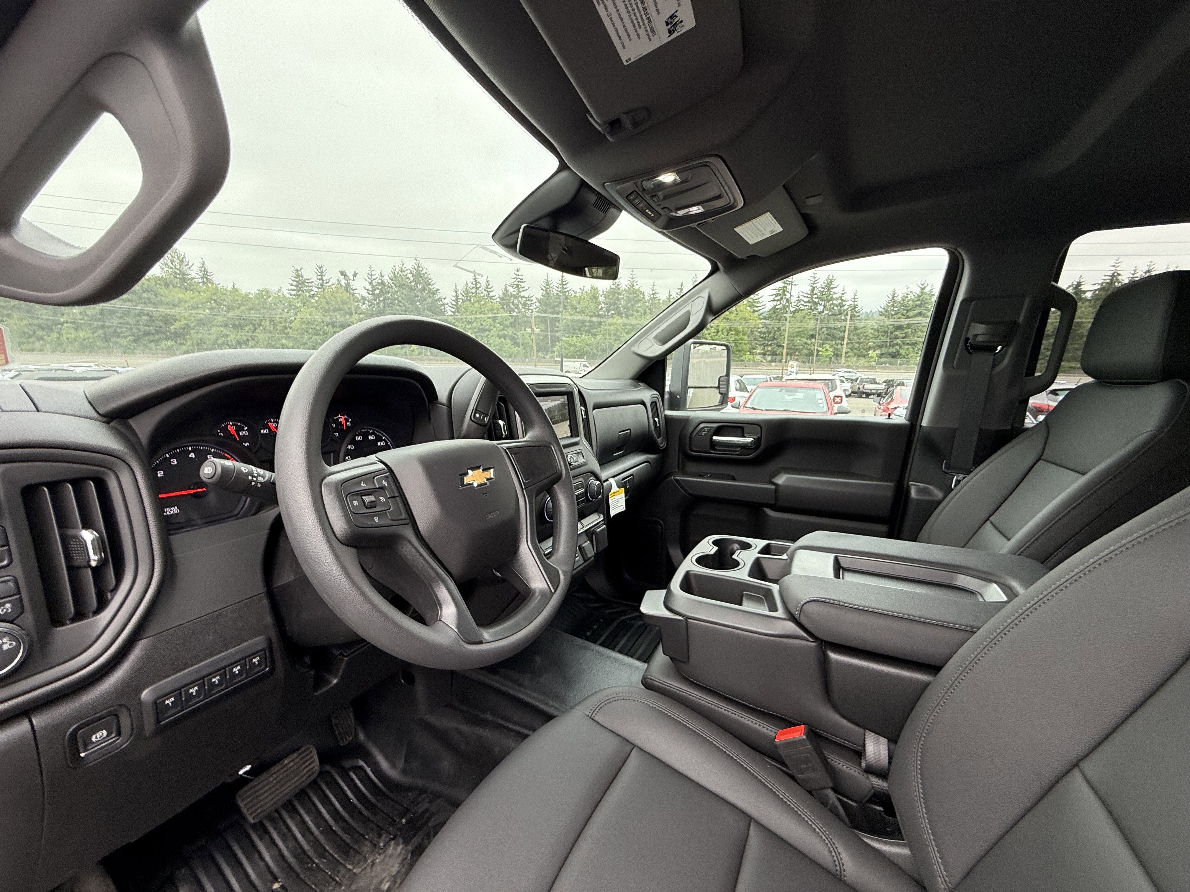 2025 Chevrolet Silverado 3500 HD Chassis Cab Work Truck