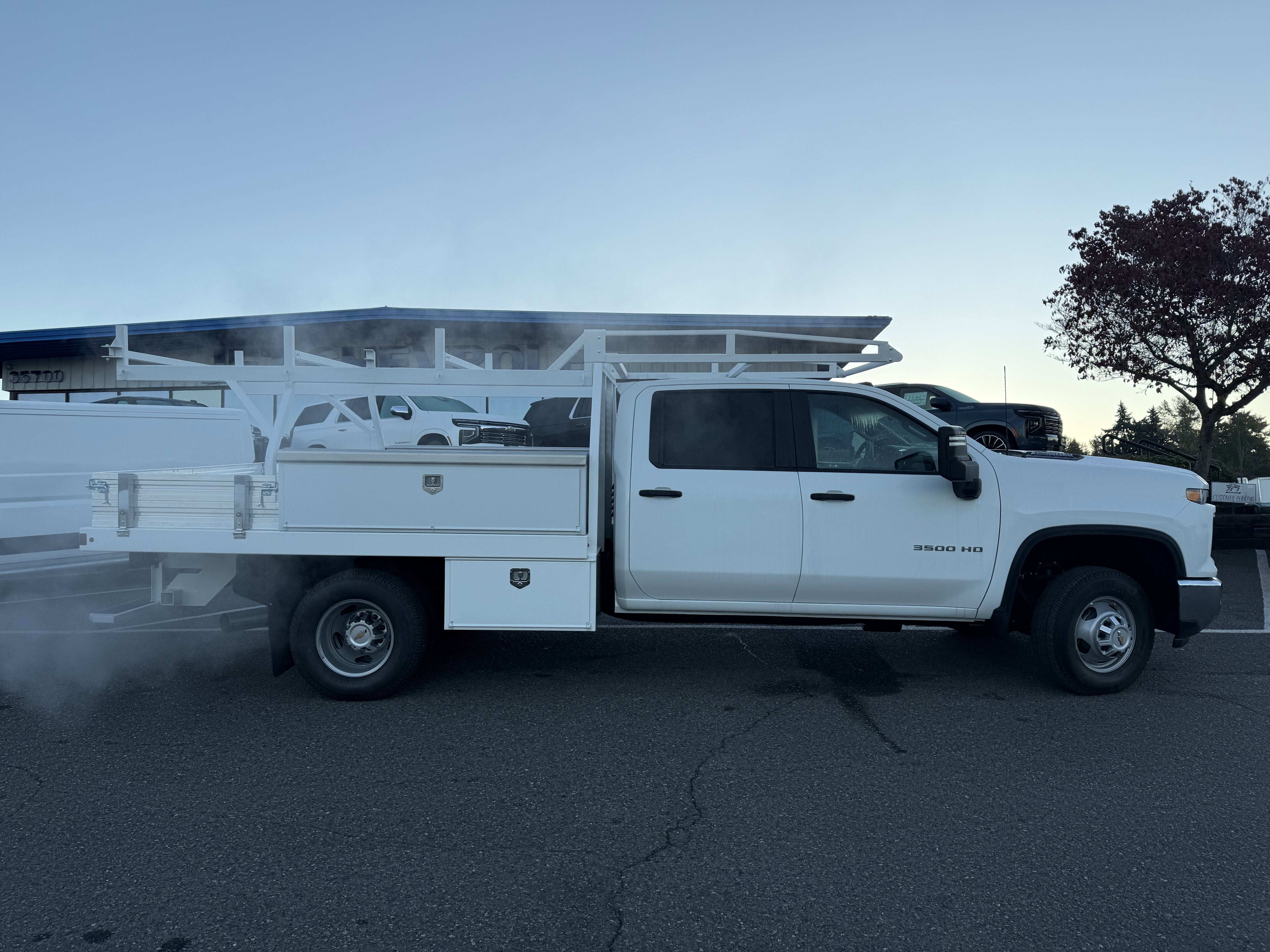 2025 Chevrolet Silverado 3500 HD Chassis Cab Work Truck