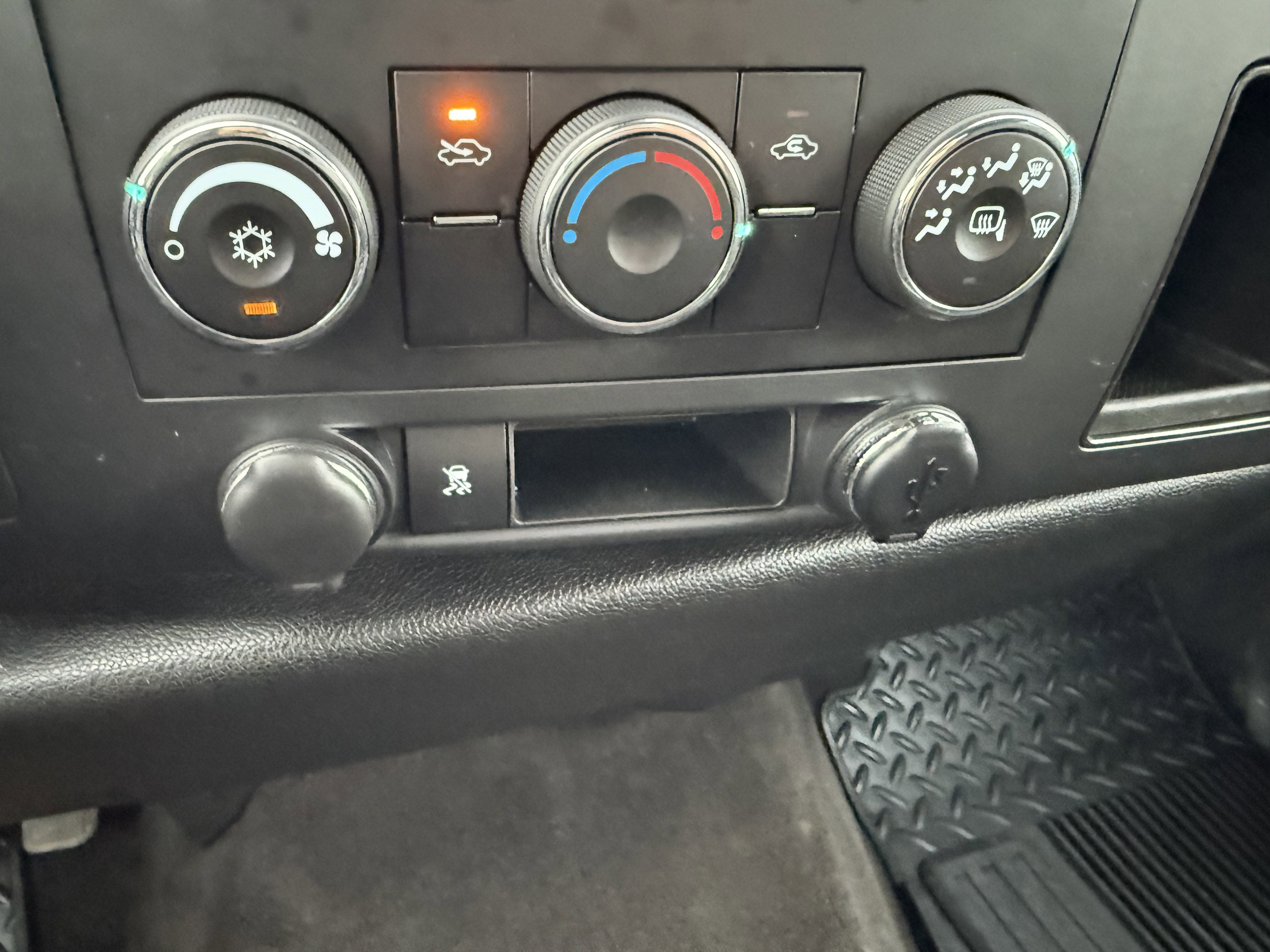 2011 Chevrolet Silverado 3500 HD SRW LT