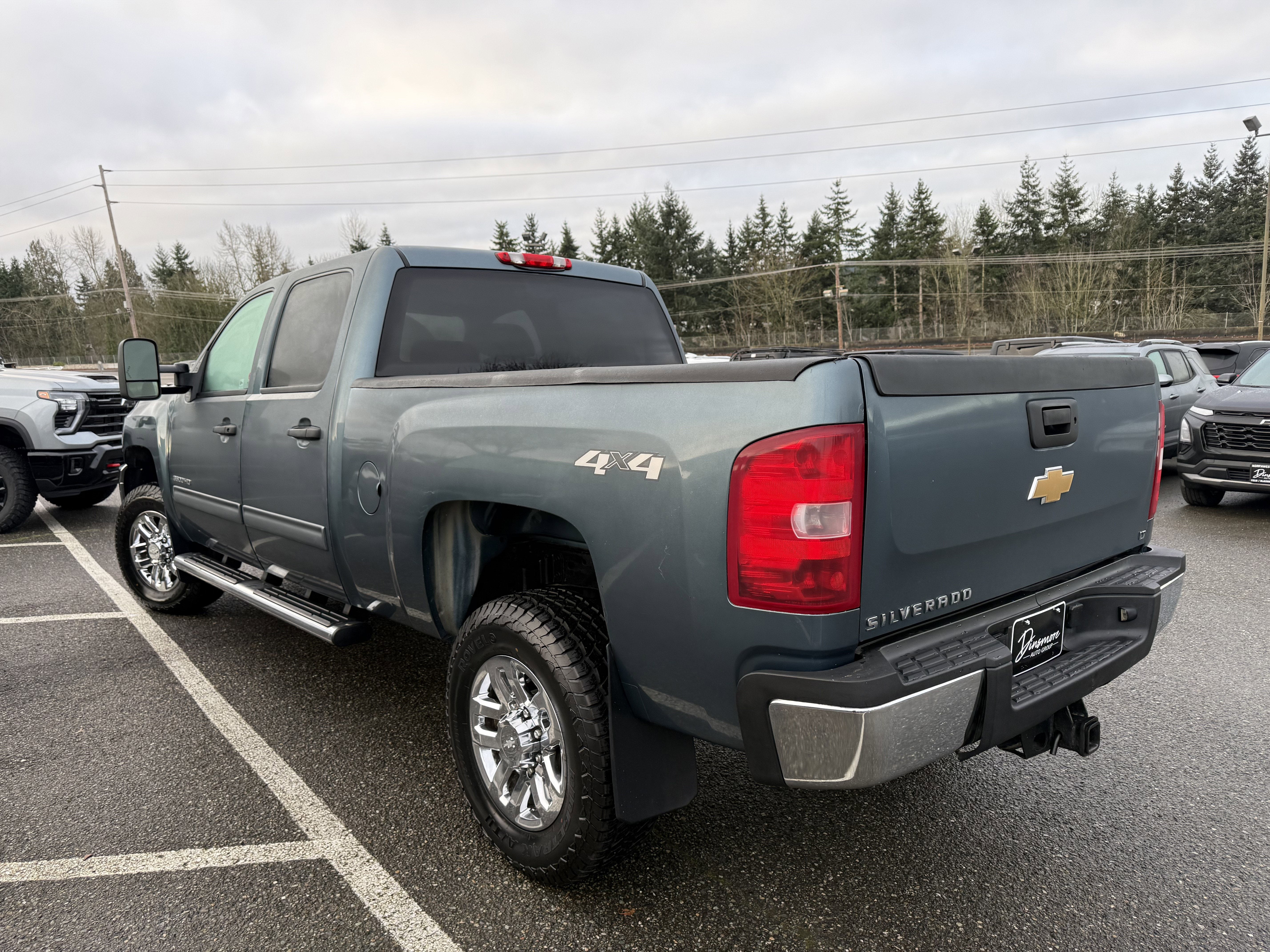 2011 Chevrolet Silverado 3500 HD SRW LT