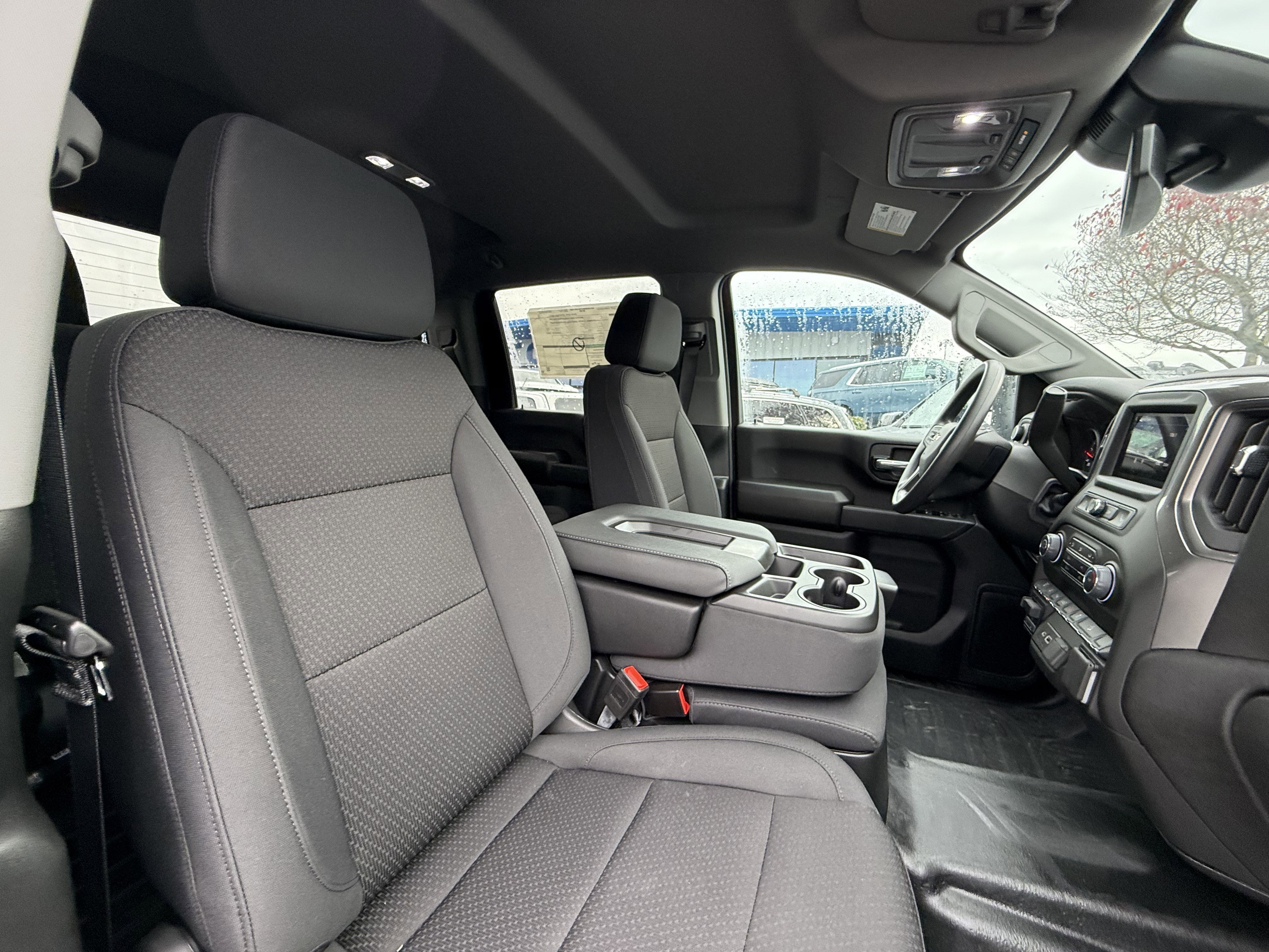 2025 Chevrolet Silverado 3500 HD WT