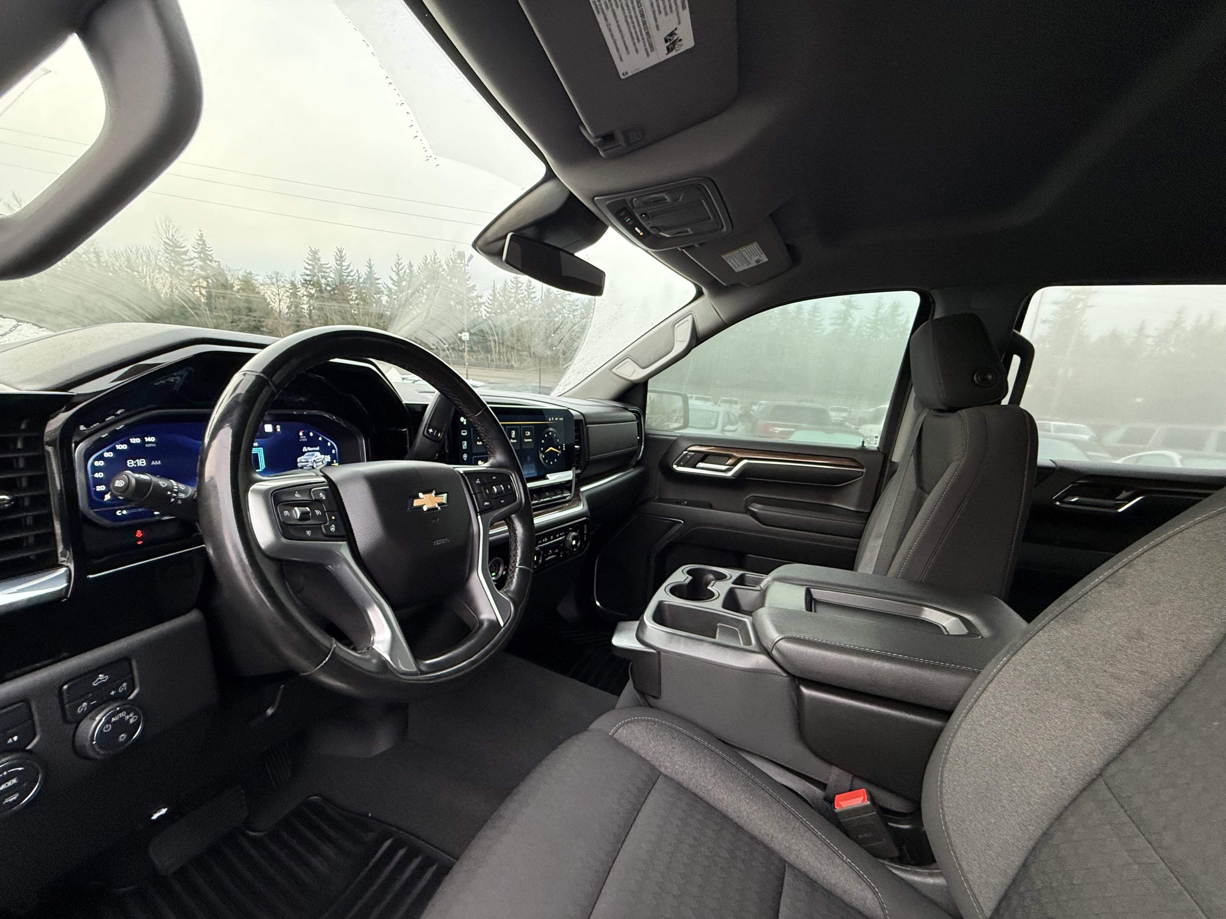 2023 Chevrolet Silverado 1500 LT (2FL)