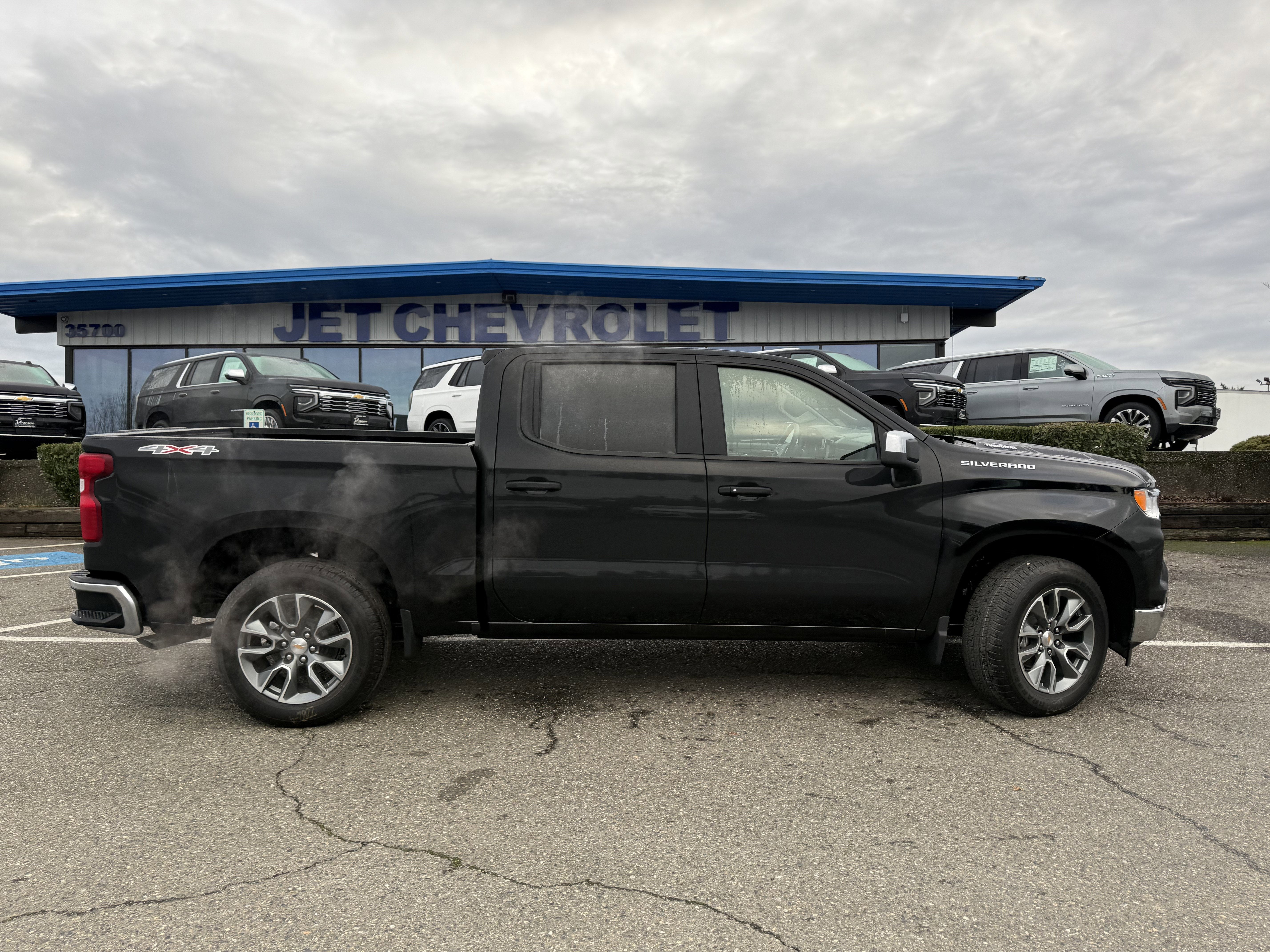 2026 Chevrolet Silverado 1500 LT