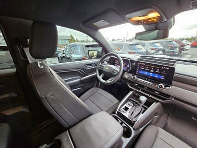 2025 Chevrolet Colorado WT/LT