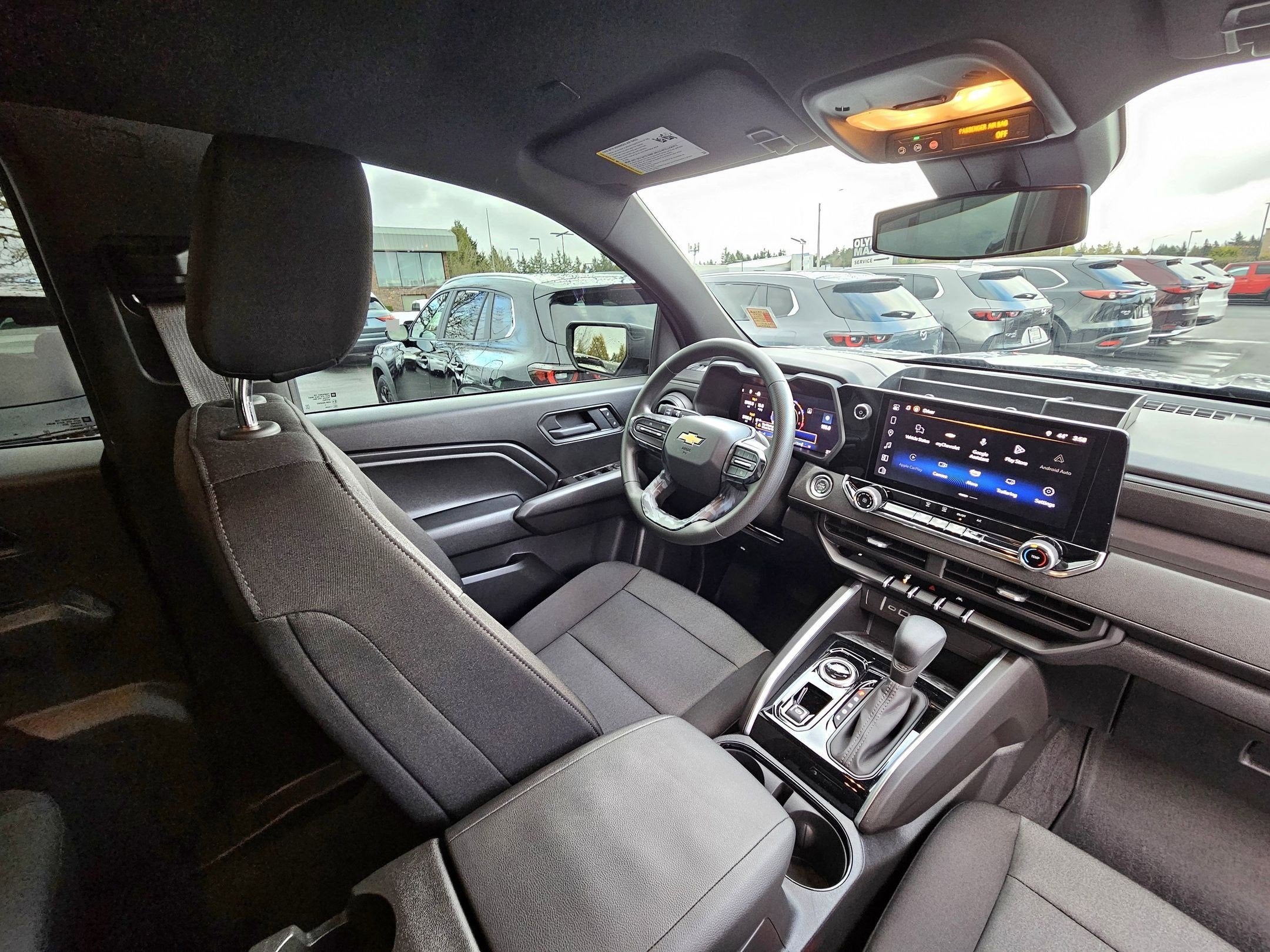 2025 Chevrolet Colorado WT/LT