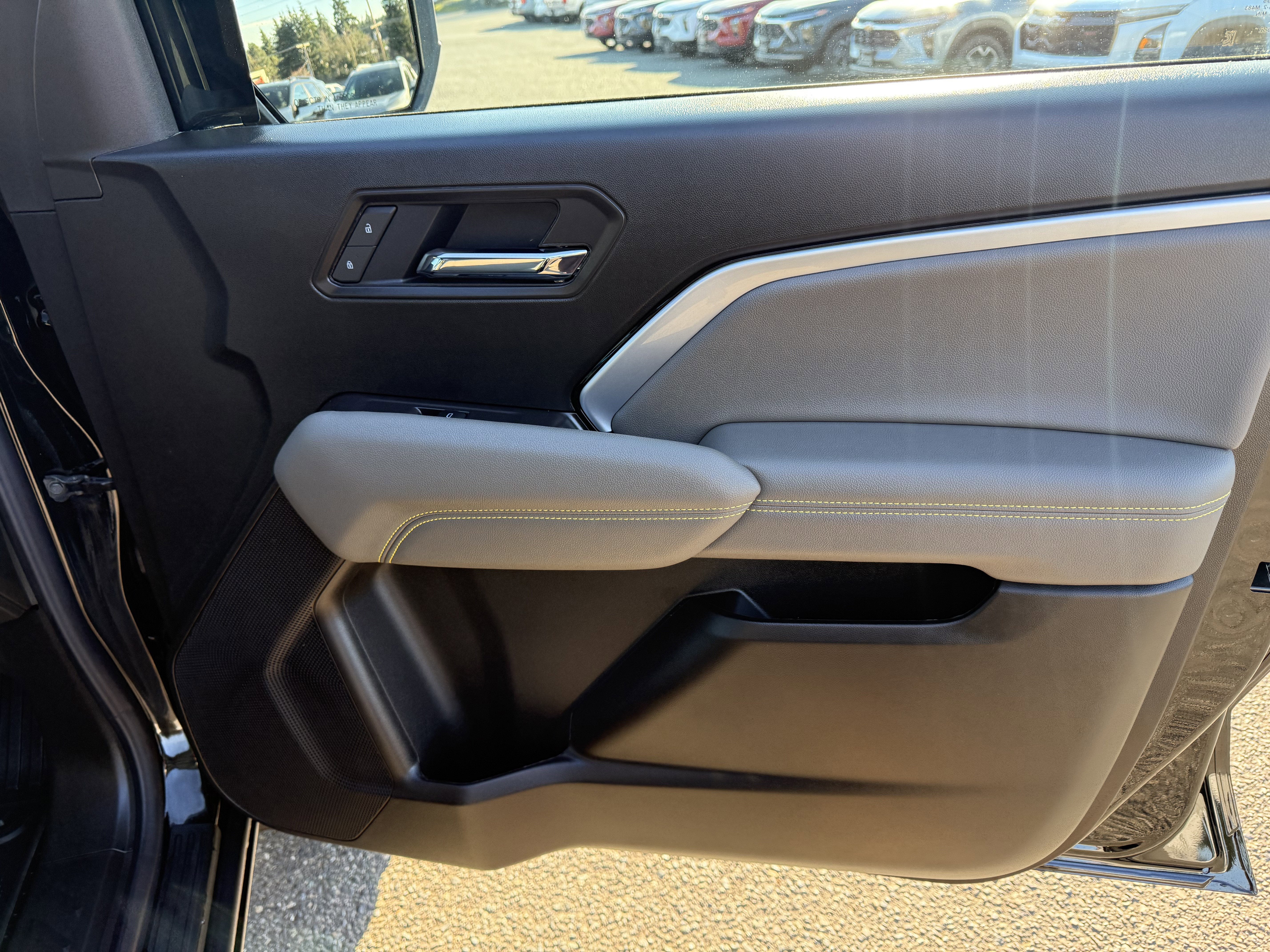 2025 Chevrolet Colorado ZR2