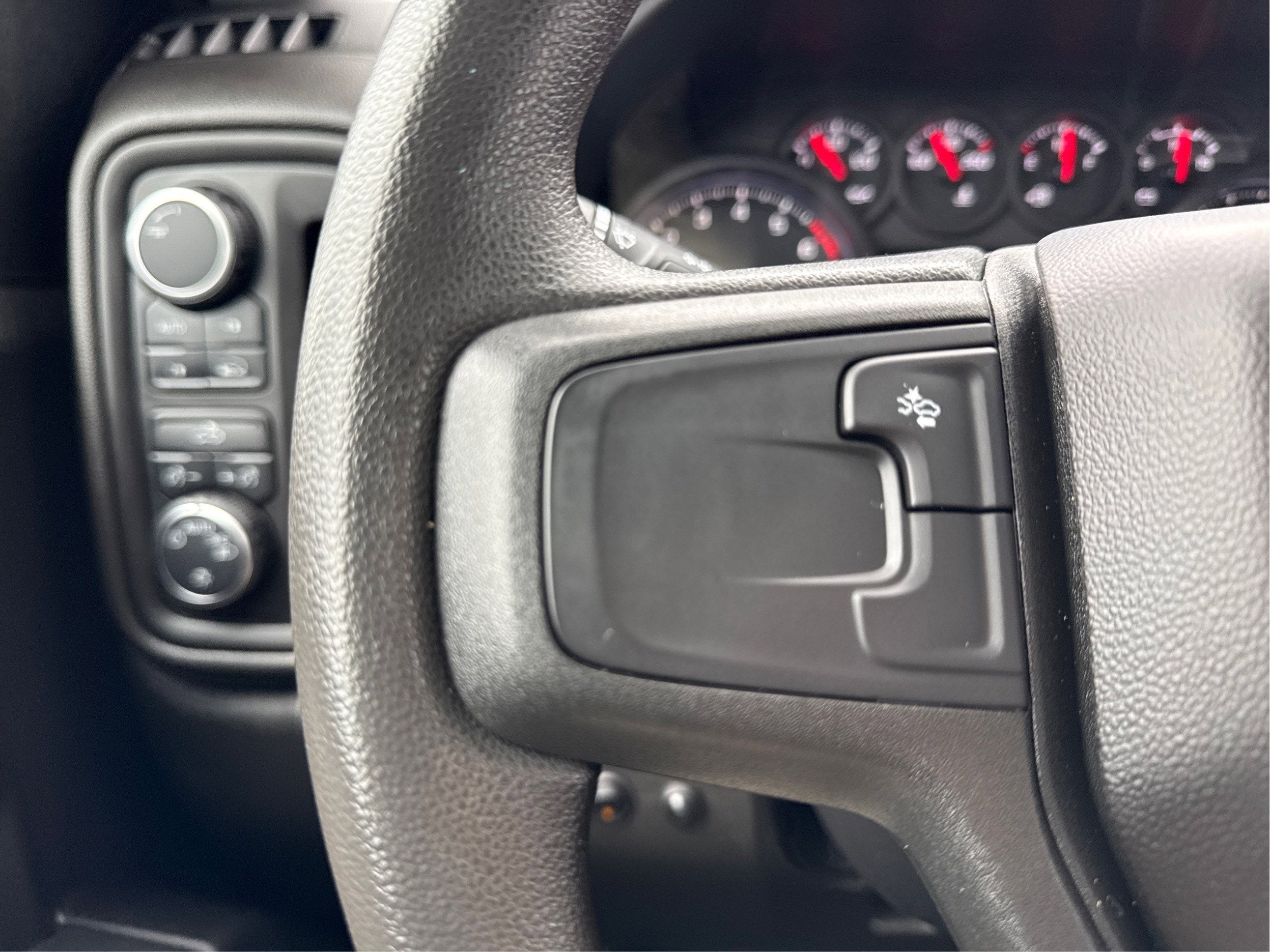 2023 Chevrolet Silverado 1500 WT