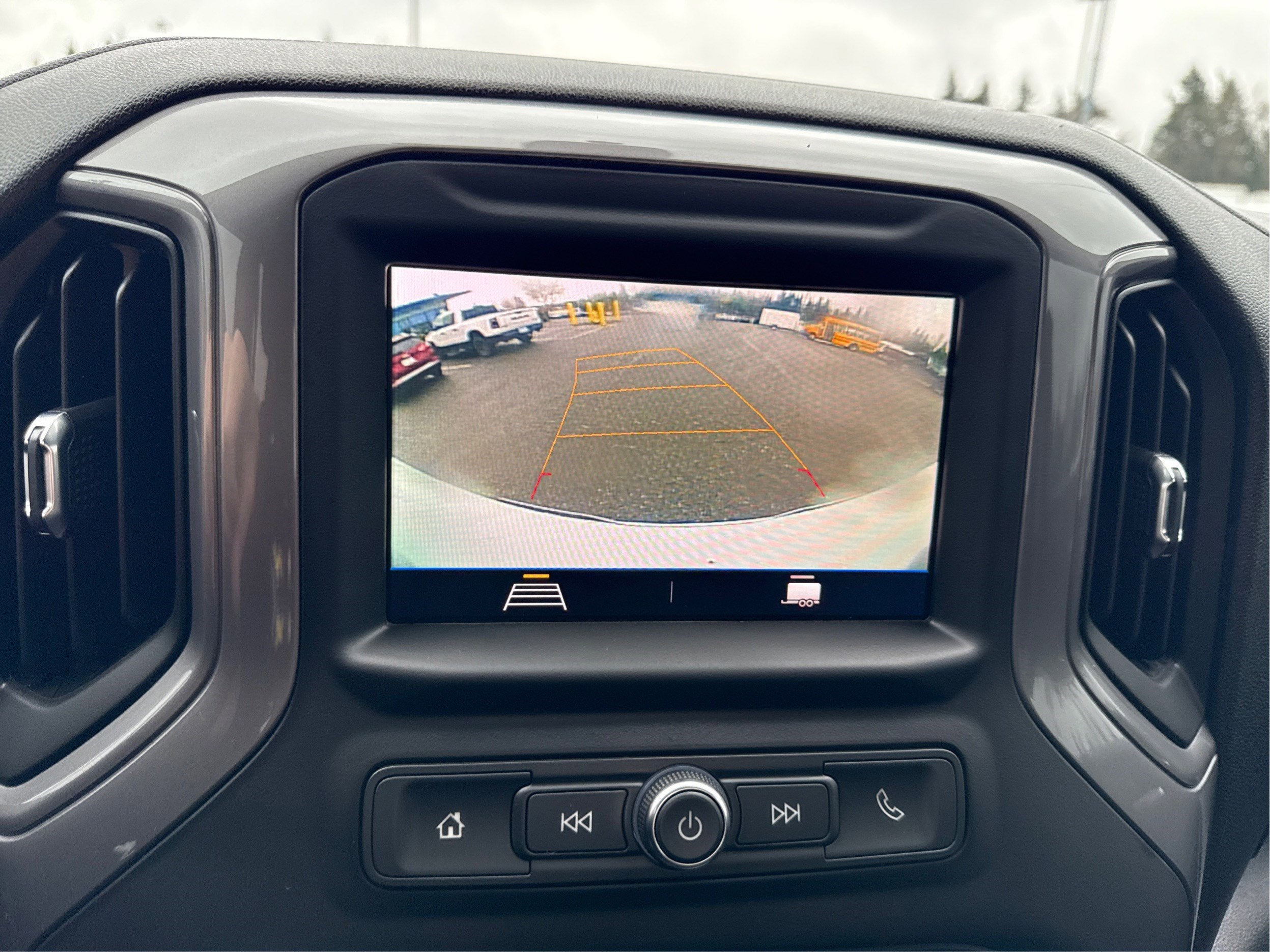 2021 Chevrolet Silverado 1500 Custom