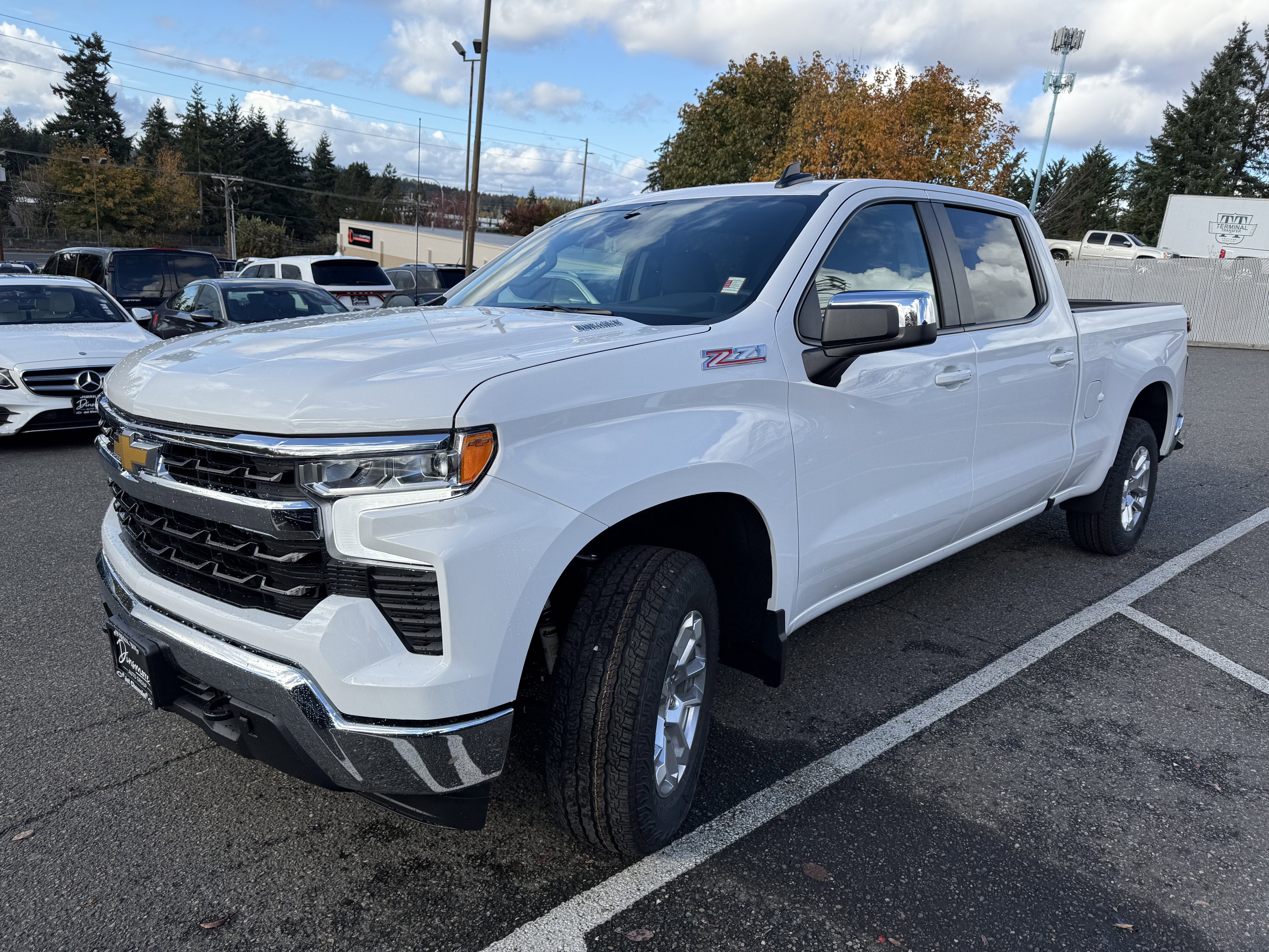 2026 Chevrolet Silverado 1500 LT