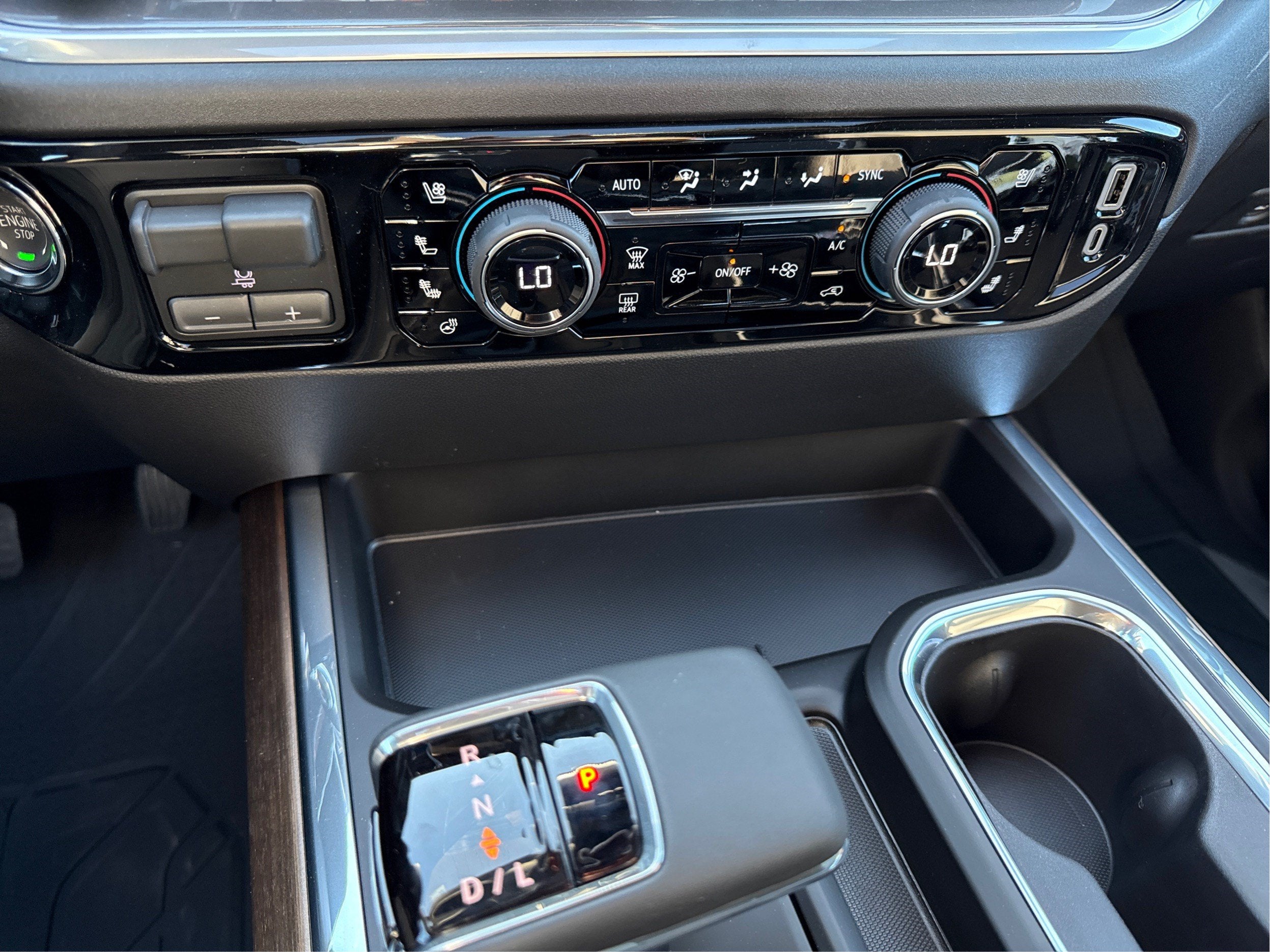 2026 Chevrolet Silverado 1500 High Country - Photo 26