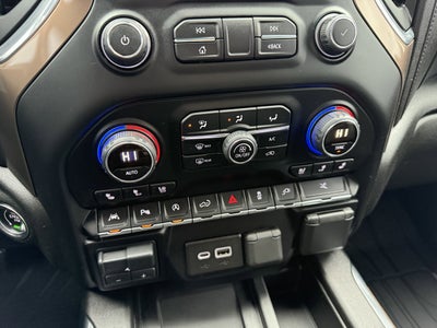 2019 Chevrolet Silverado 1500 High Country