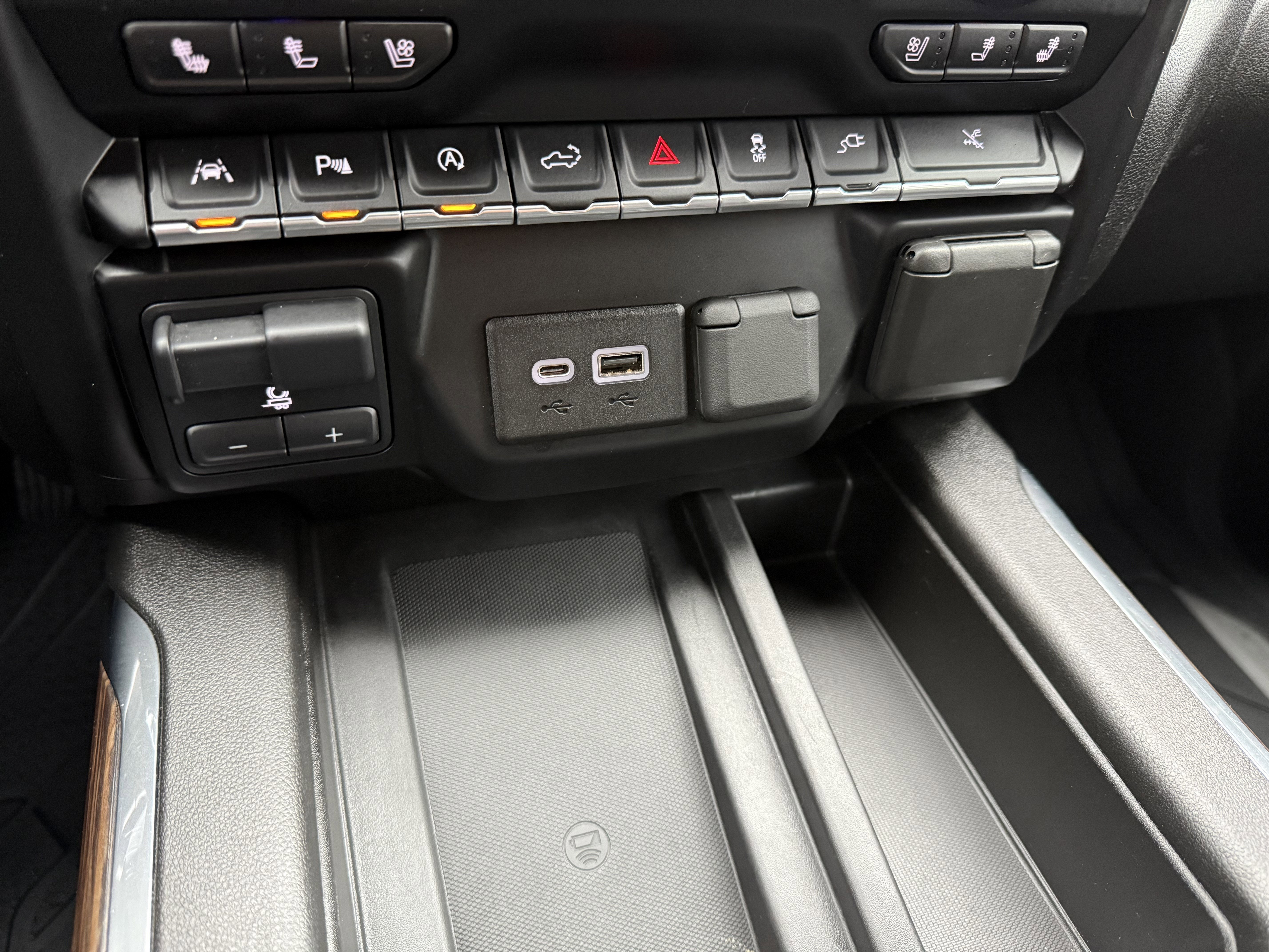 2019 Chevrolet Silverado 1500 High Country