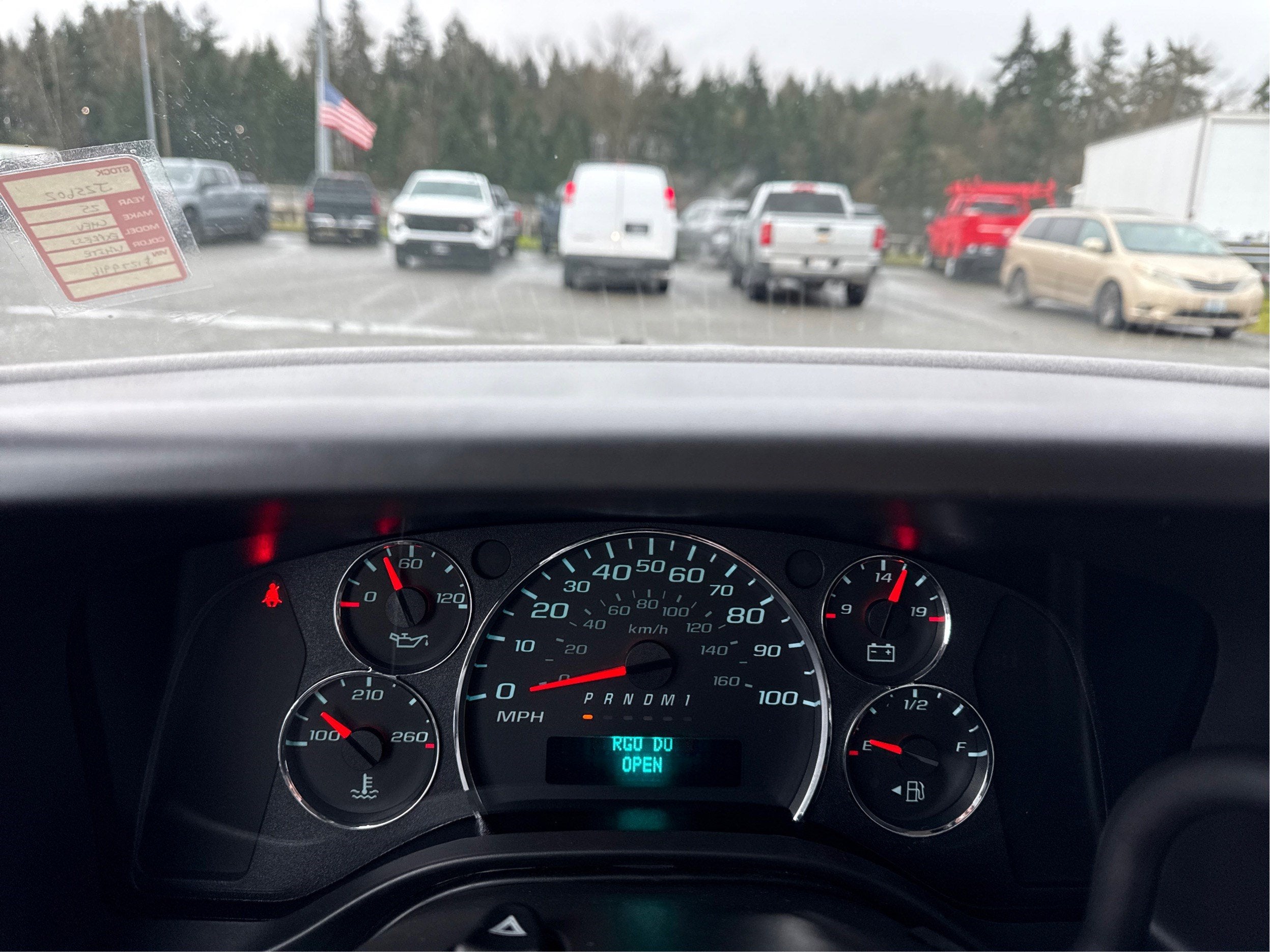 2025 Chevrolet Express Cargo WT