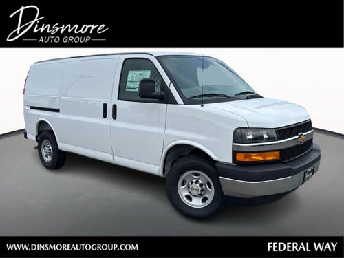 2025 Chevrolet Express Cargo WT