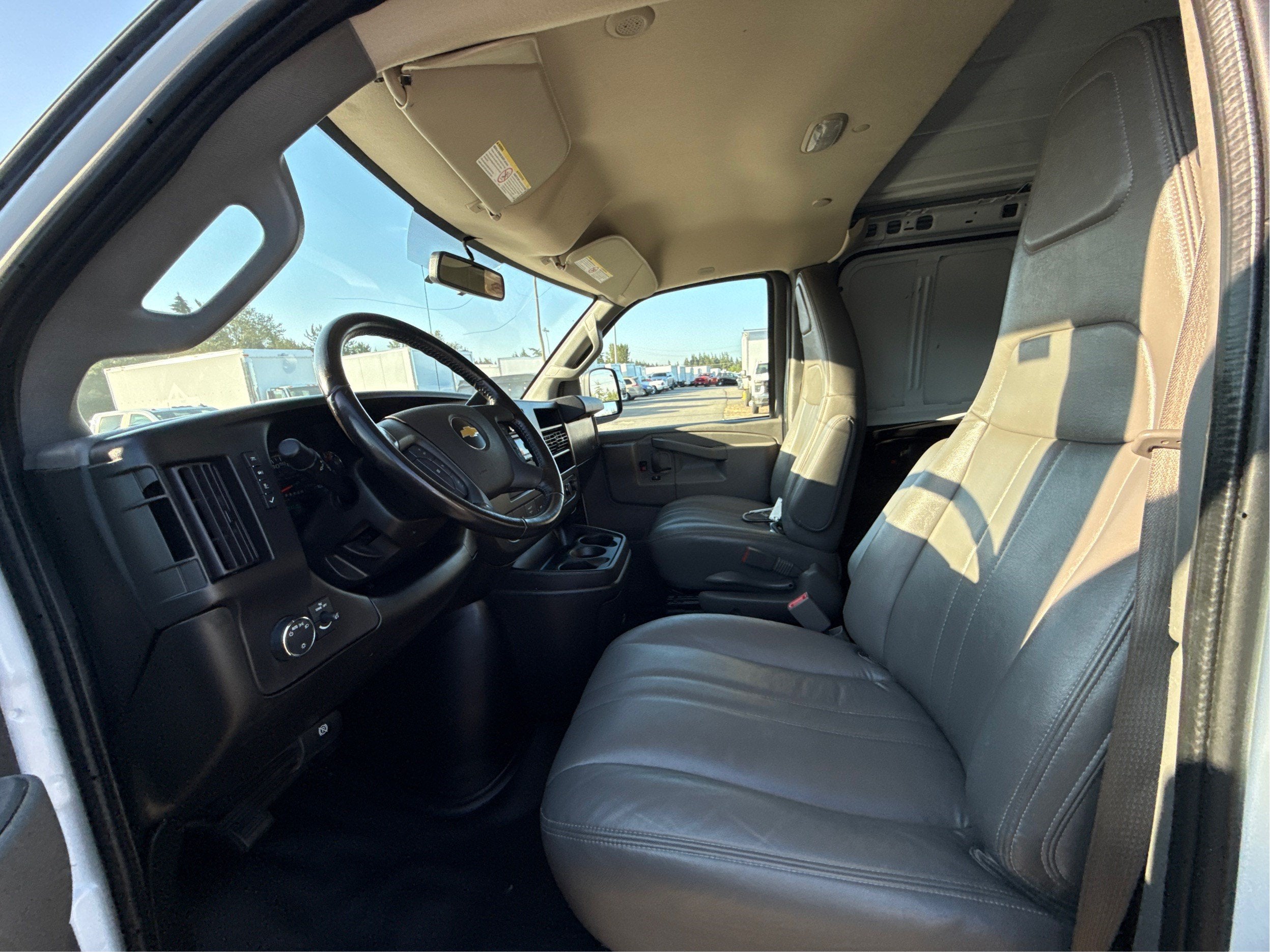 2021 Chevrolet Express Cargo 2500 RWD 2500 Regular Wheelbase WT