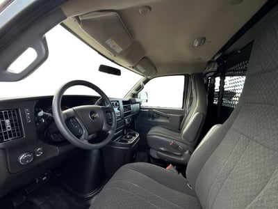 2024 Chevrolet Express Cargo 2500 WT