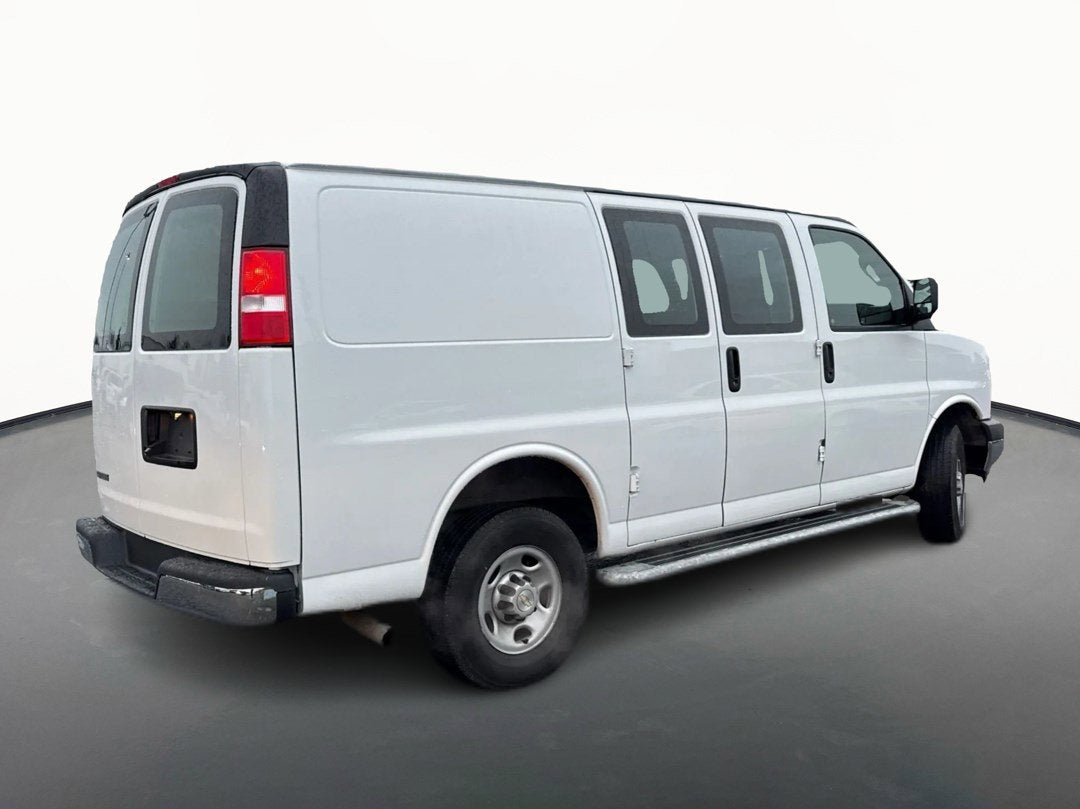 2024 Chevrolet Express Cargo 2500 WT