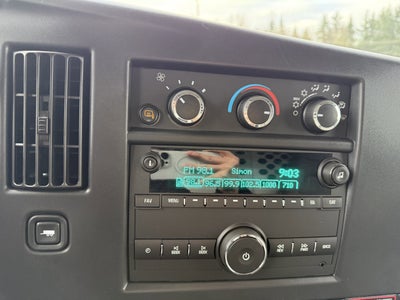 2025 Chevrolet Express Cargo 2500 WT