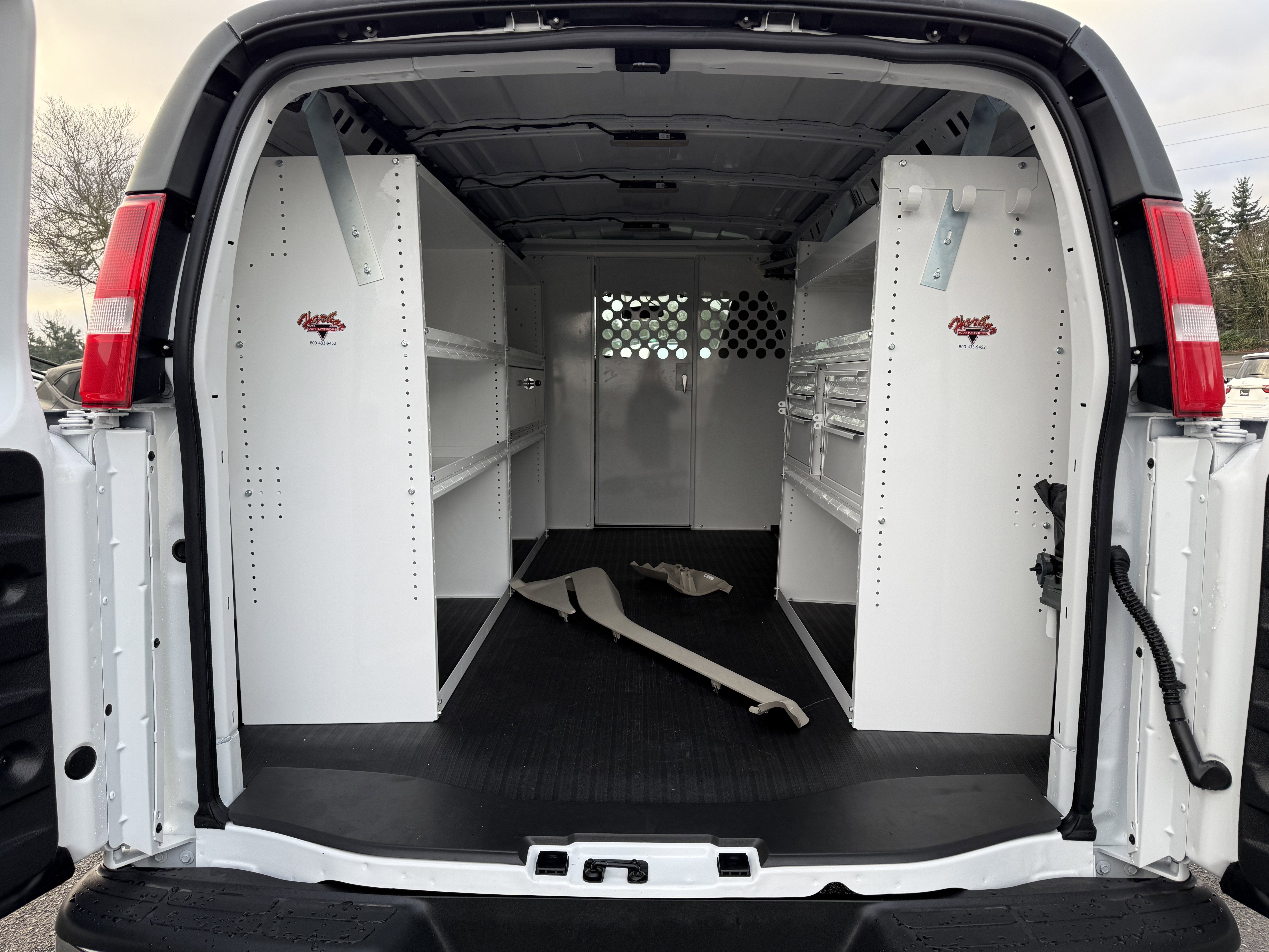 2025 Chevrolet Express Cargo 2500 WT