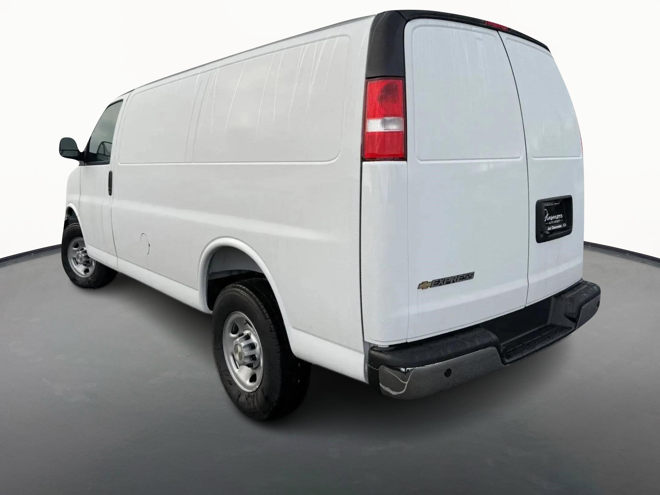 2025 Chevrolet Express Cargo 2500 WT