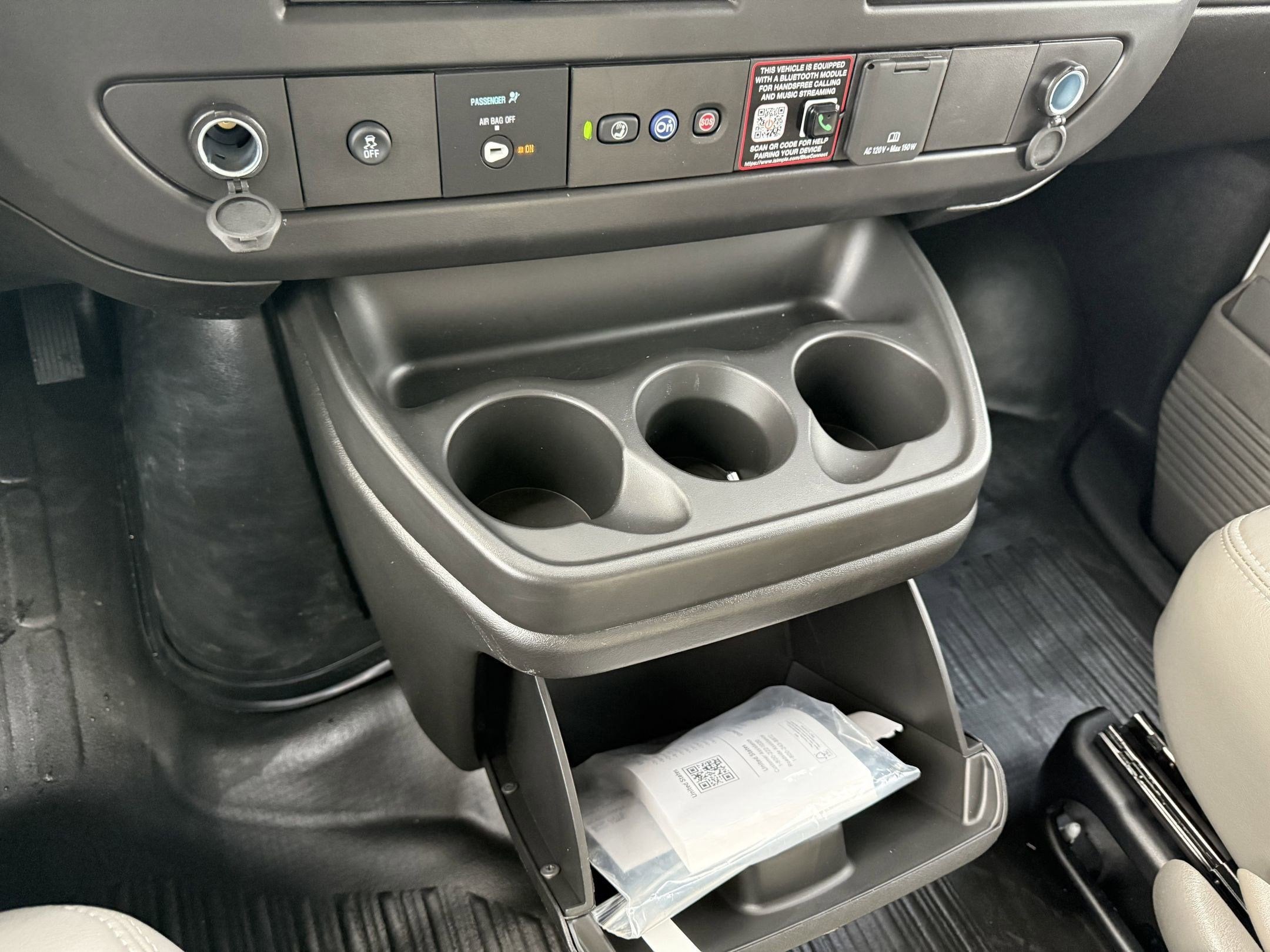 2025 Chevrolet Express Cargo 2500 WT