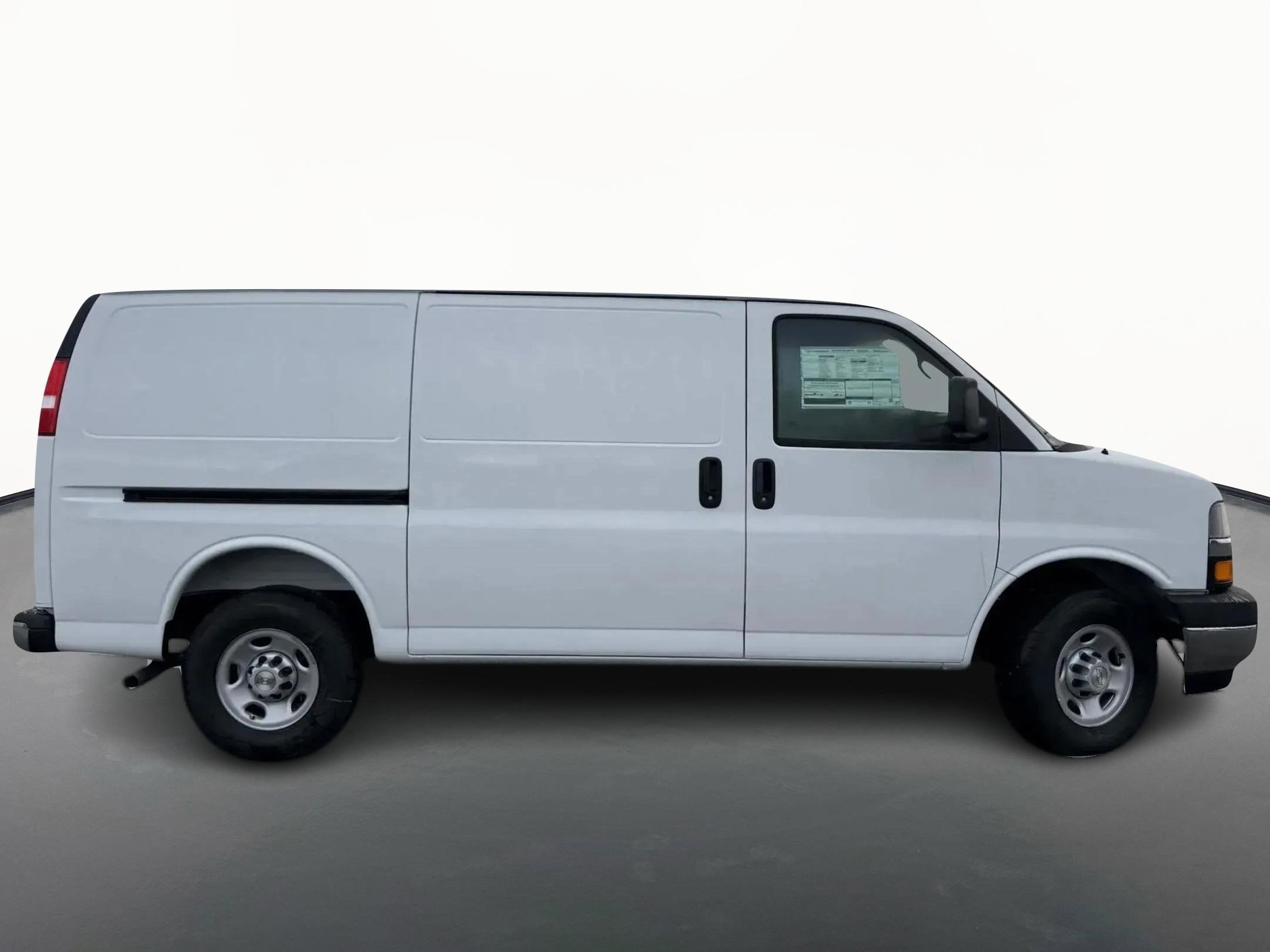 2025 Chevrolet Express Cargo 2500 WT