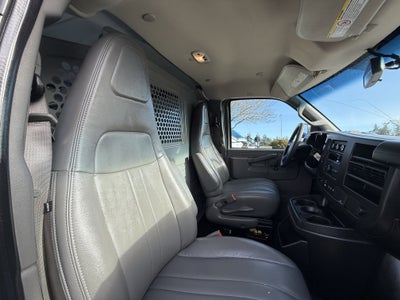 2022 Chevrolet Express Cargo 2500 WT