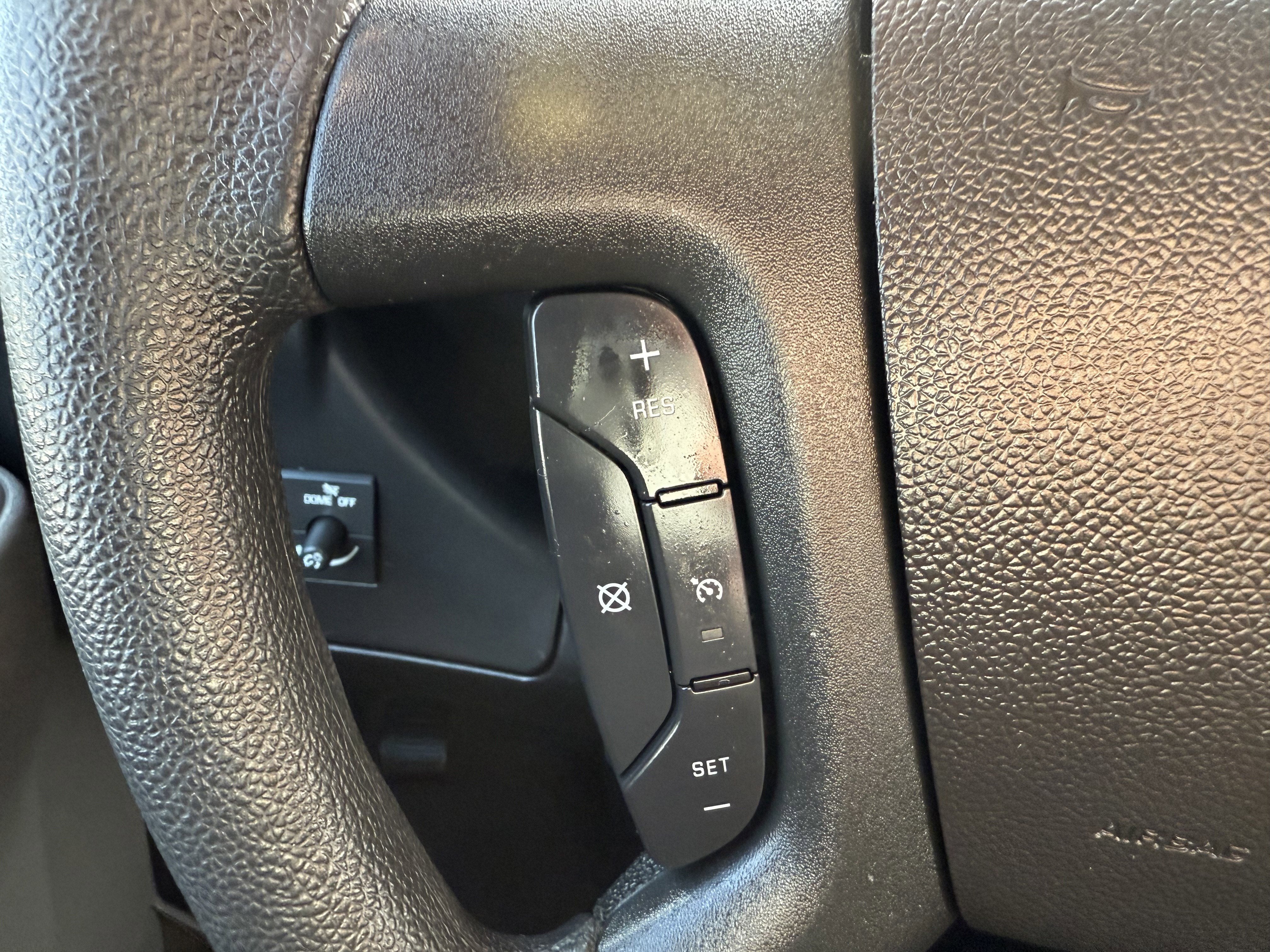 2022 Chevrolet Express Cargo 2500 WT