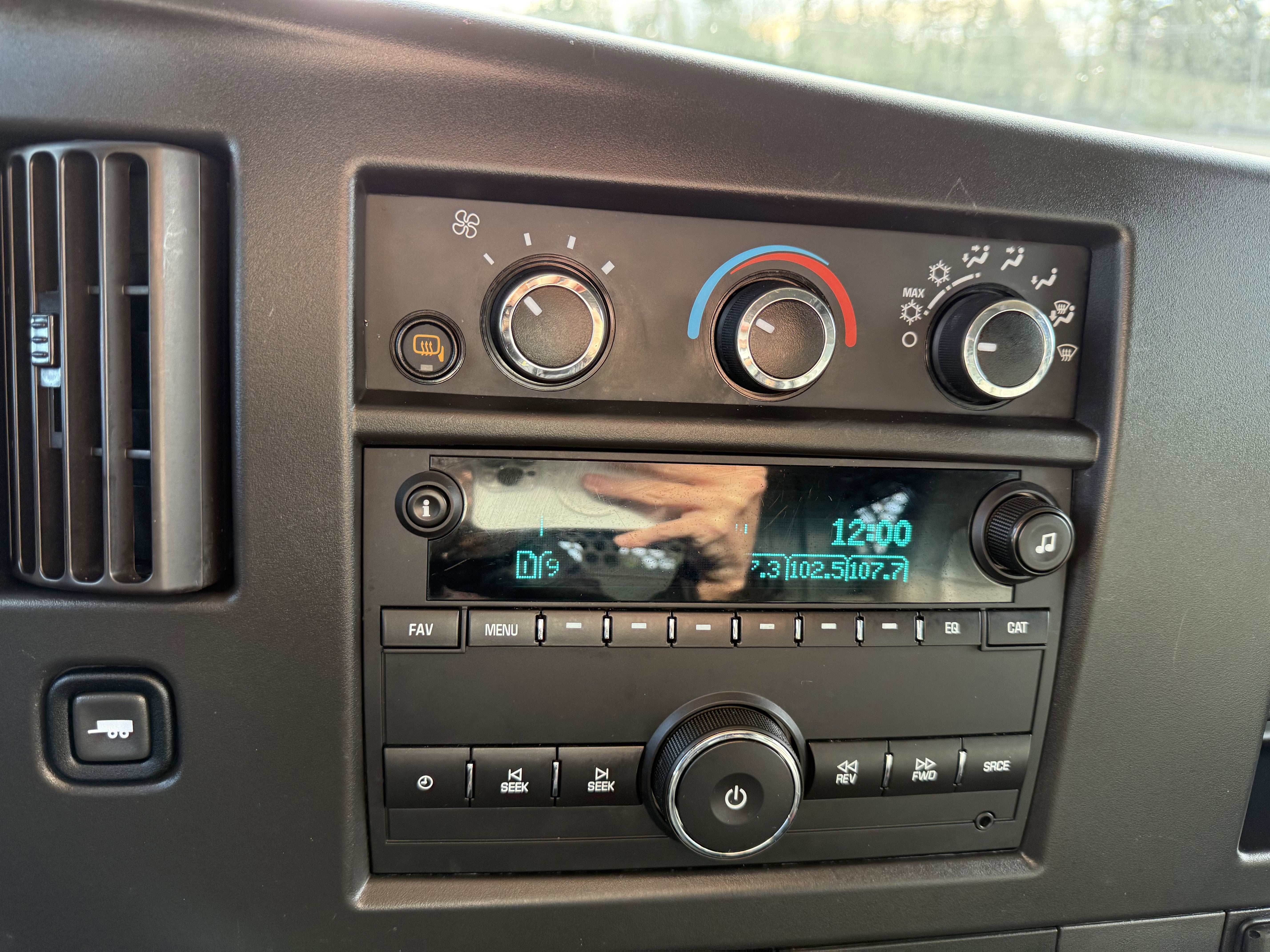 2022 Chevrolet Express Cargo 2500 WT